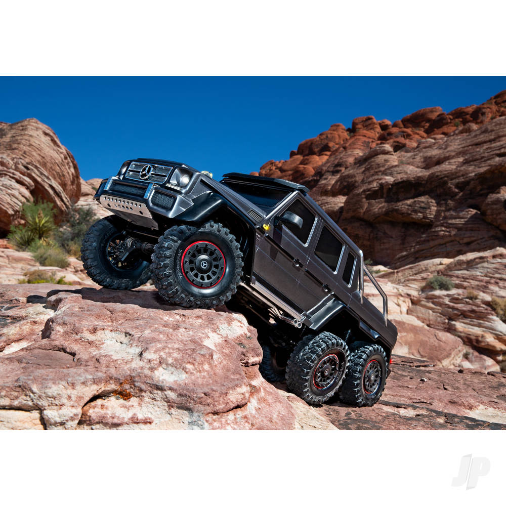 Traxxas TRX-6 Mercedes-Benz G 63 AMG XL-5 1:10 6X6 RTD Scale & Trail Crawler, Black (TRX88296-4-BLK)
