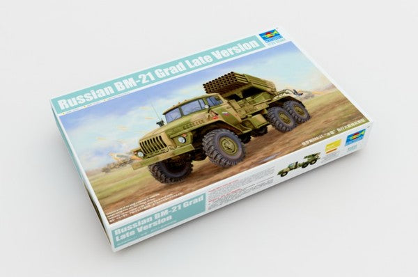 Trumpeter 1:35 - Soviet BM-21 Hail MRL Late