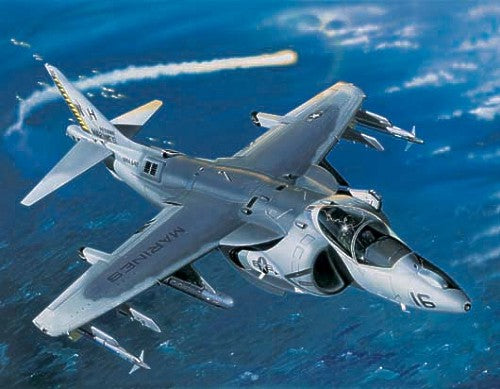 Trumpeter 1:32 - AV-8B Harrier II Night Attack