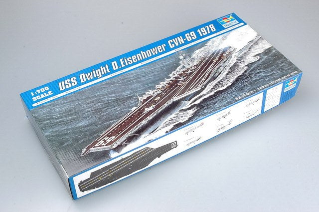 Trumpeter 1:700 - USS Dwight D. Eisenhower CVN-69 (1978)