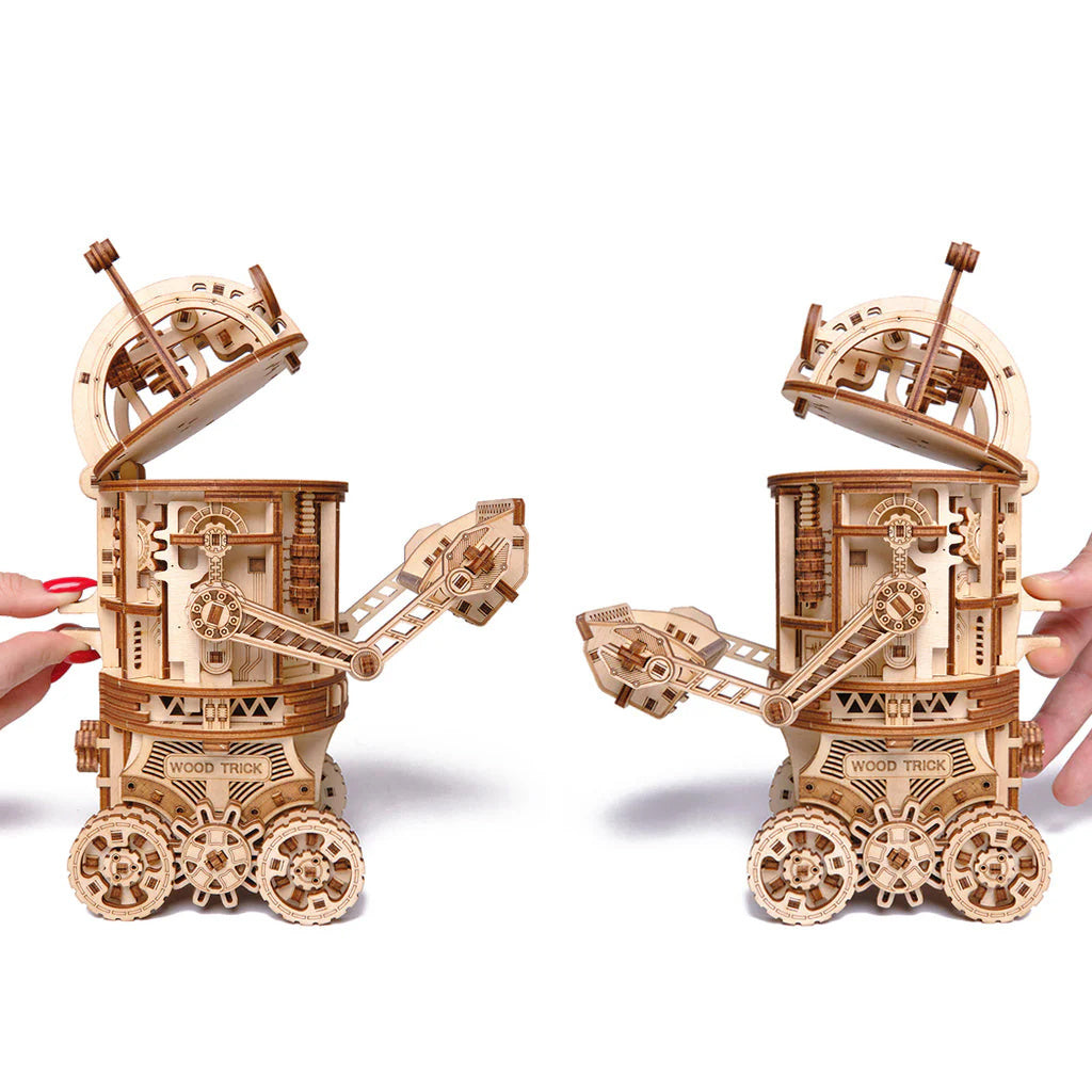 Space junk robot (mechanical)