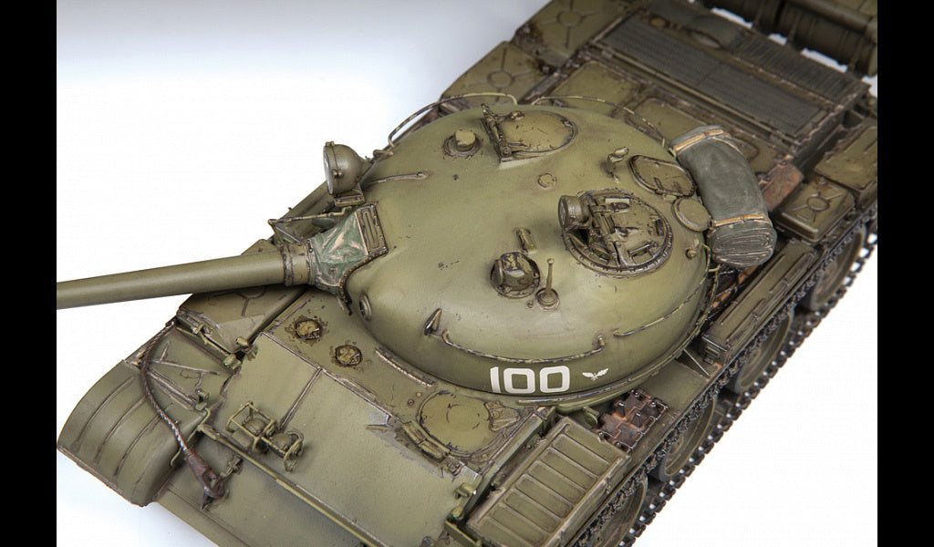 Zvezda T-62 Soviet Main Battle Tank Z3622