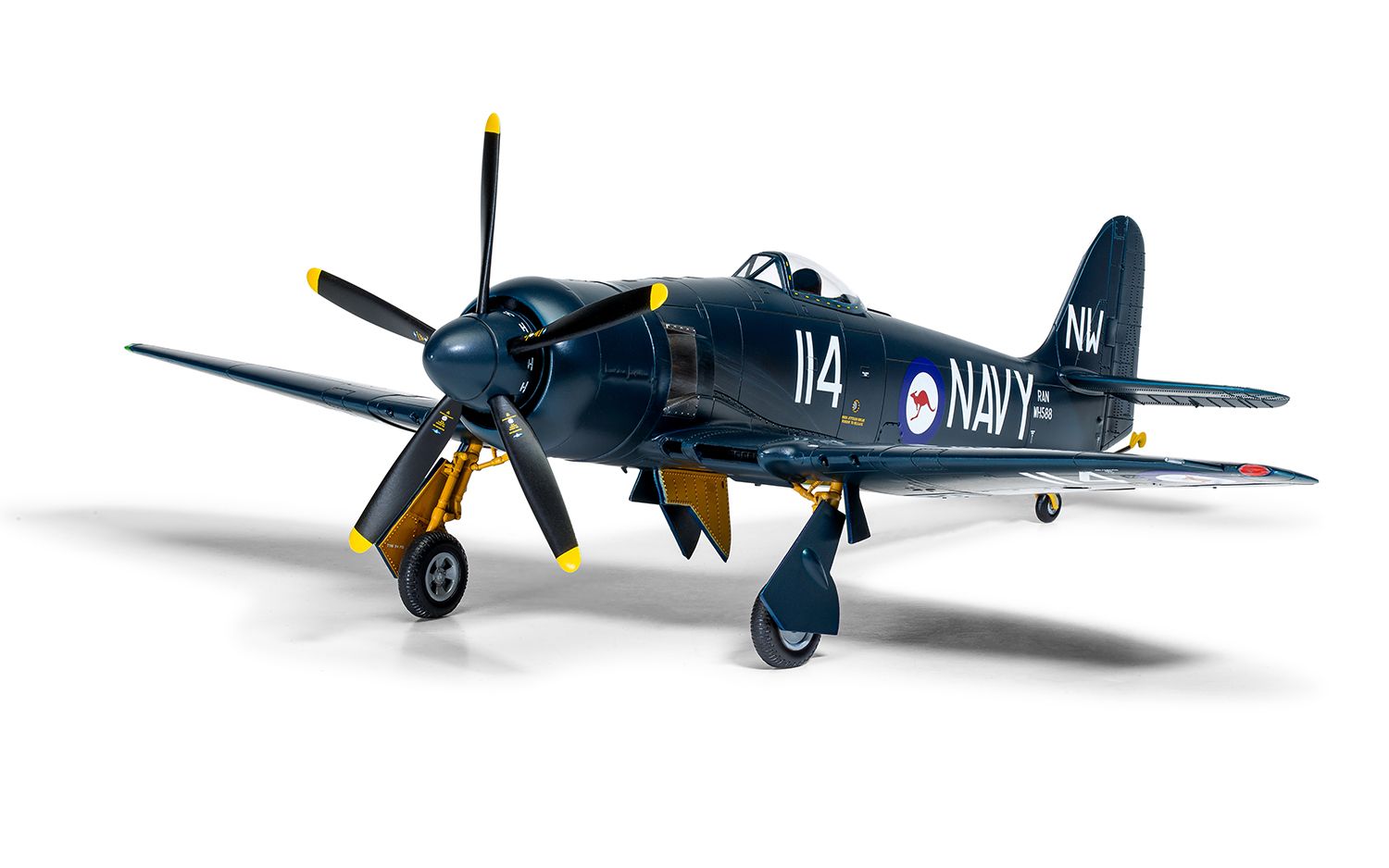 Airfix 1/48 Hawker Sea Fury Fb.11 A06105A