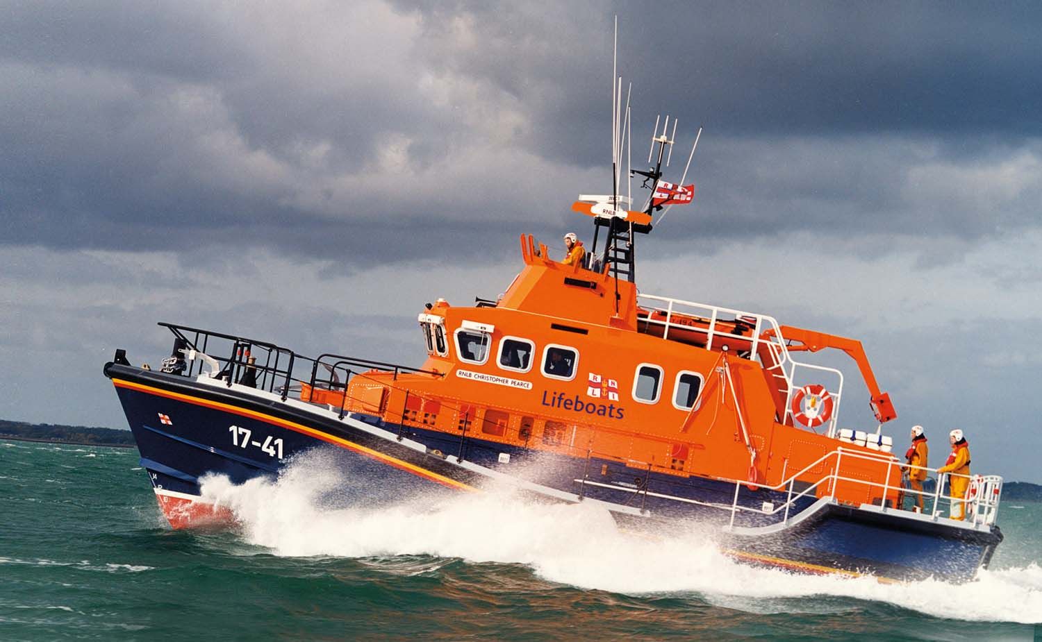 Airfix 1/72 Rnli Severn Class Lifeboat A07280