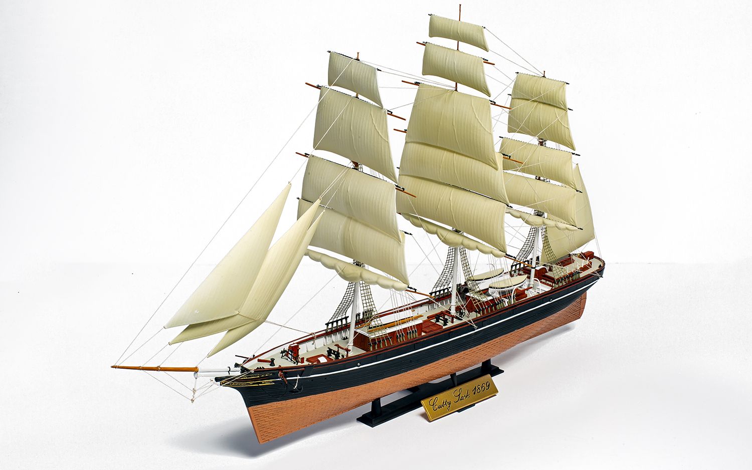 Airfix 1/130 Cutty Sark A09253V