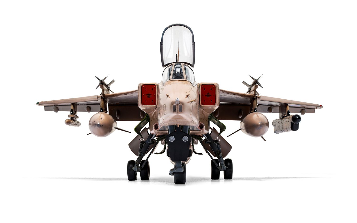 Airfix British SEPECAT Jaguar GR.1/GR.1A (1:48 Scale)