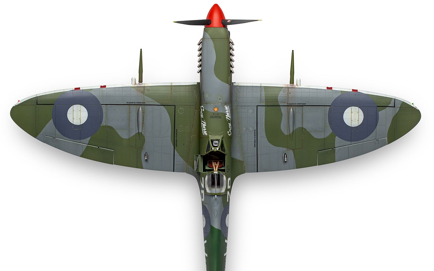 Airfix 1/24 Supermarine Spitfire Mk.VIII A17002 8