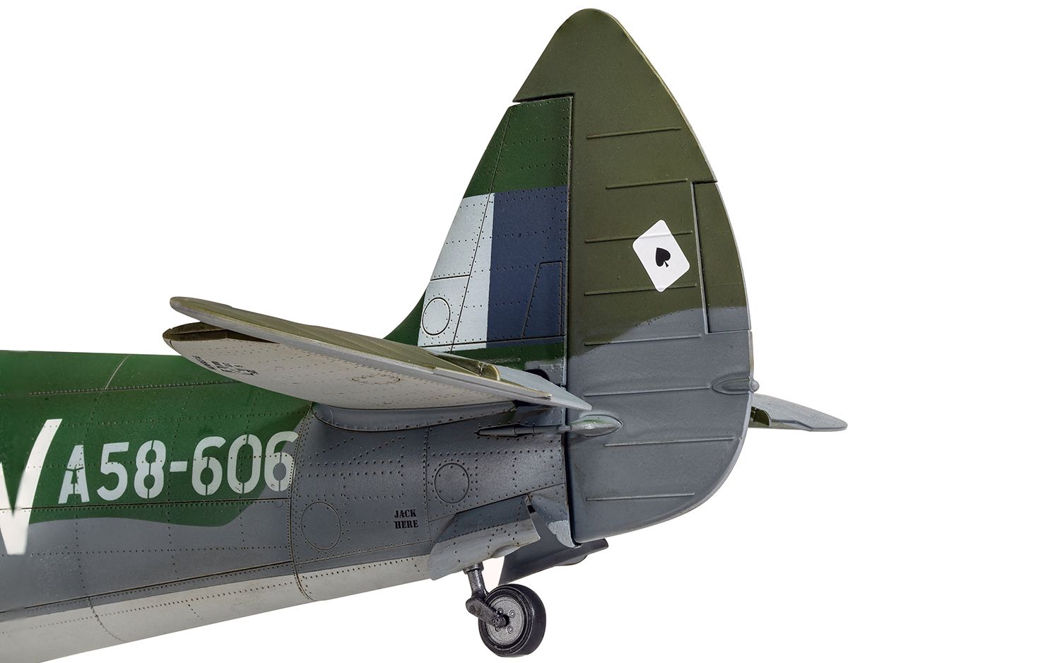 Airfix 1/24 Supermarine Spitfire Mk.VIII A17002 9