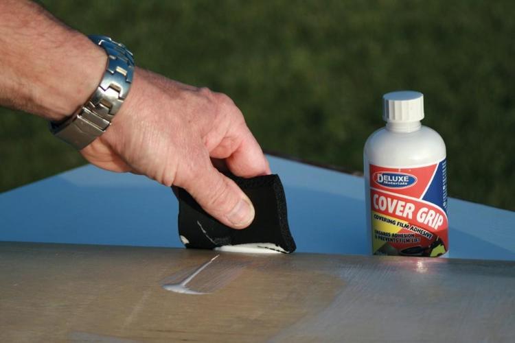 Deluxe Materials Cover Grip (150ml) AD22