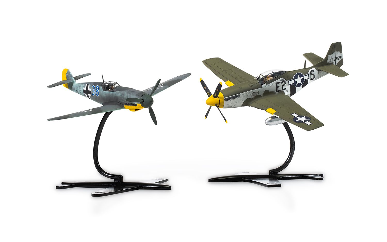 Airfix P-51D Mustang Vs Bf109F-4 Dogfight Double AX50193