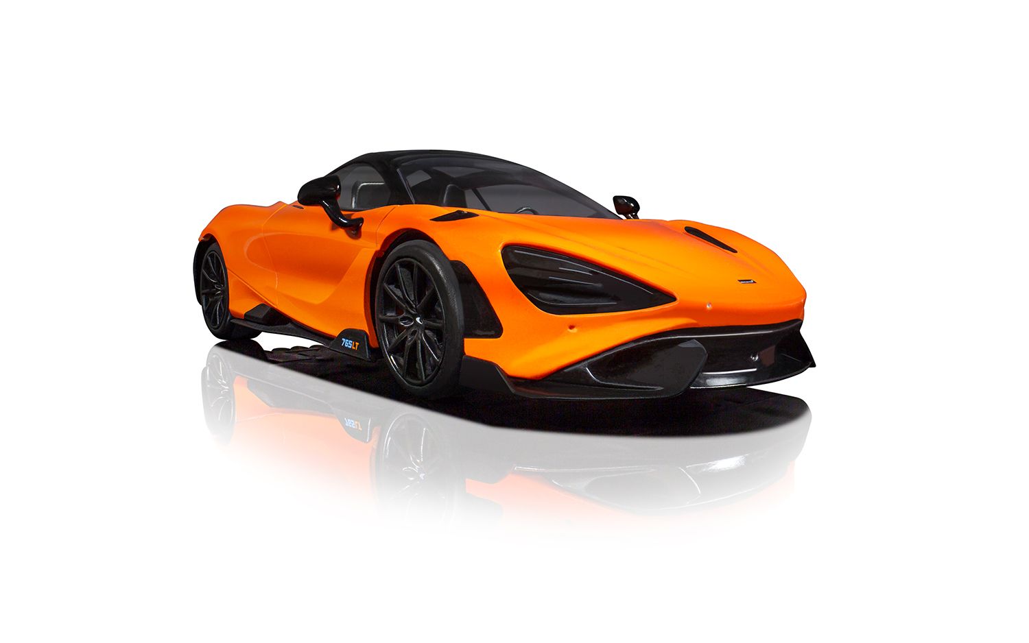 Airfix 1/43 Starter Set Mclaren 765 A55006