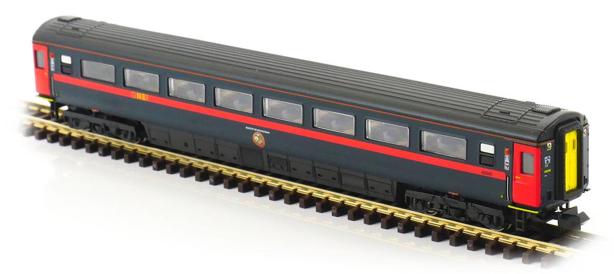 Dapol Mk3 2nd Class Coach GNER 42340 DA2P-005-930