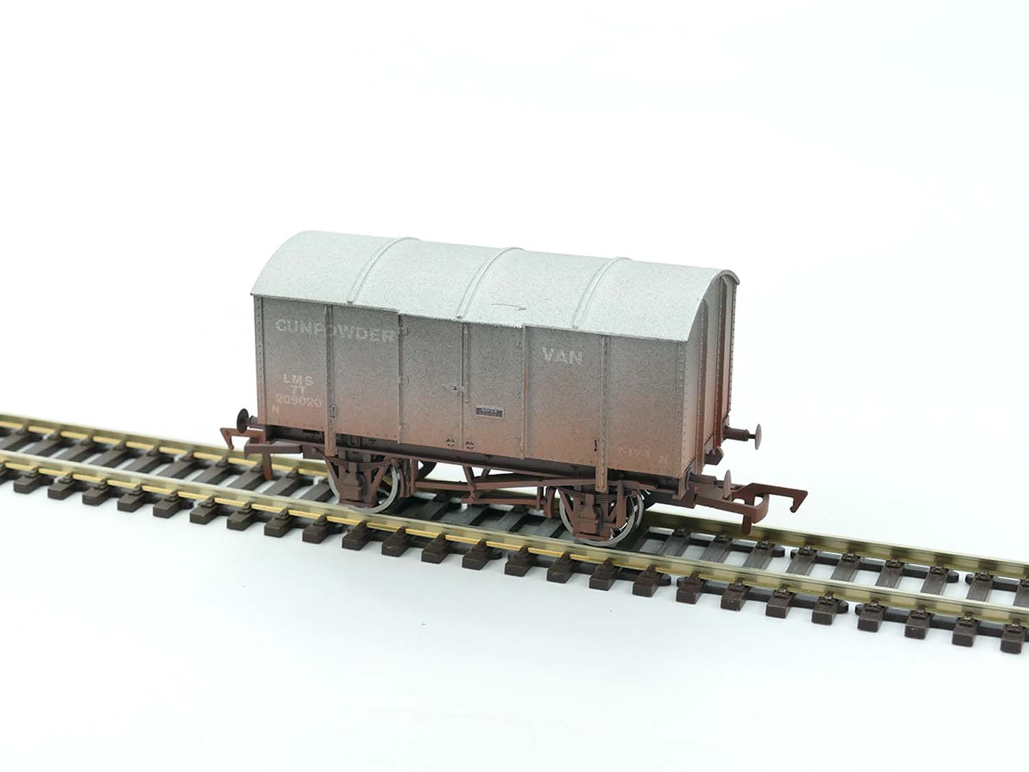 Dapol Gunpowder Van LMS 209020 Weathered DA4F-013-145