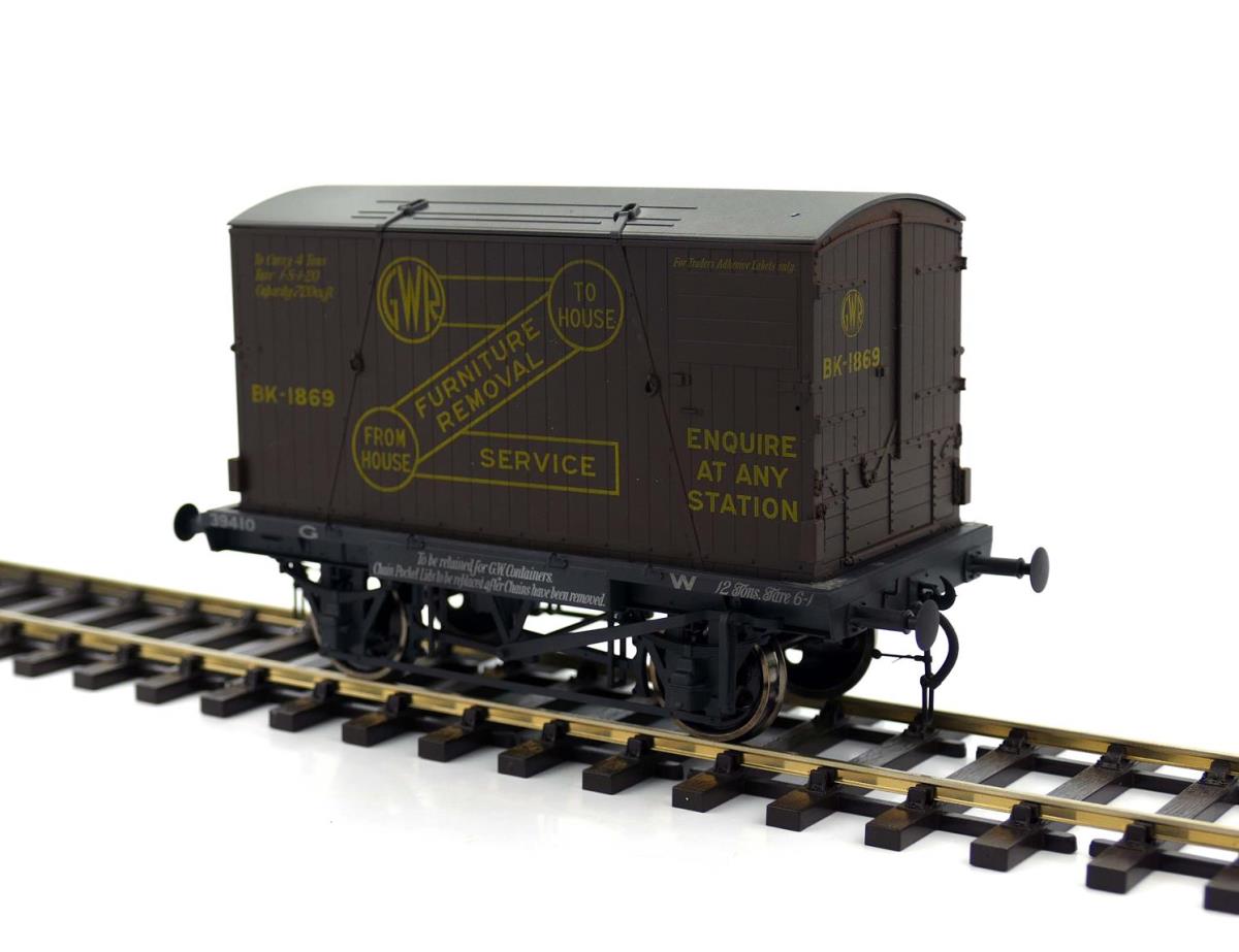 Dapol Conflat GWR 39410 & Container GWR Removals BK-1869 Wthrd DA7F-037-007W