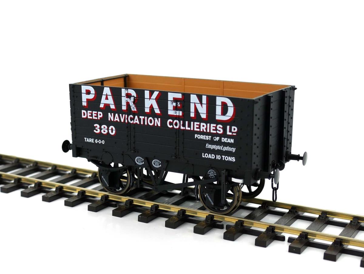 Dapol 7 Plank Wagon 9' Wheelbase Parkend 380 DA7F-073-010
