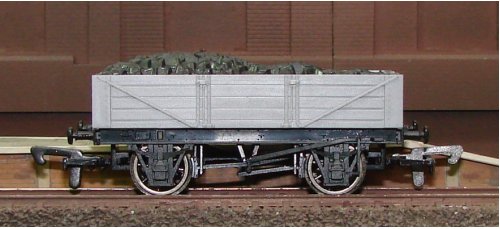 Dapol 4 Plank Wagon Unpainted DAA005