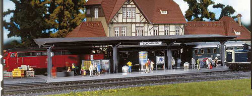 Faller Covered Platform Kit with Illumination I FA120201