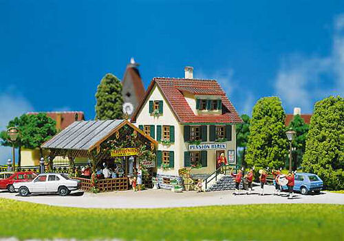Faller Village Inn with Pergola/Bandstand/Table/Chairs Kit II FA130269