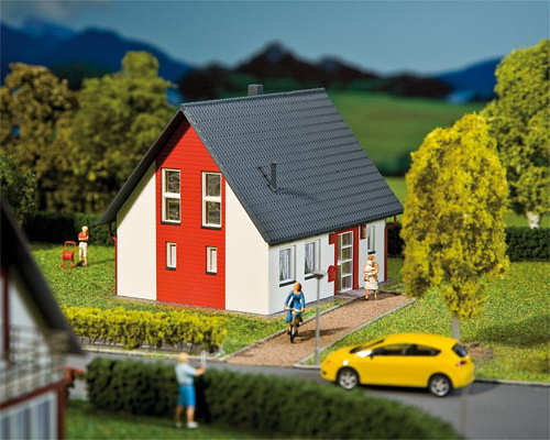 Faller Detached House (Red) Kit VI FA130315