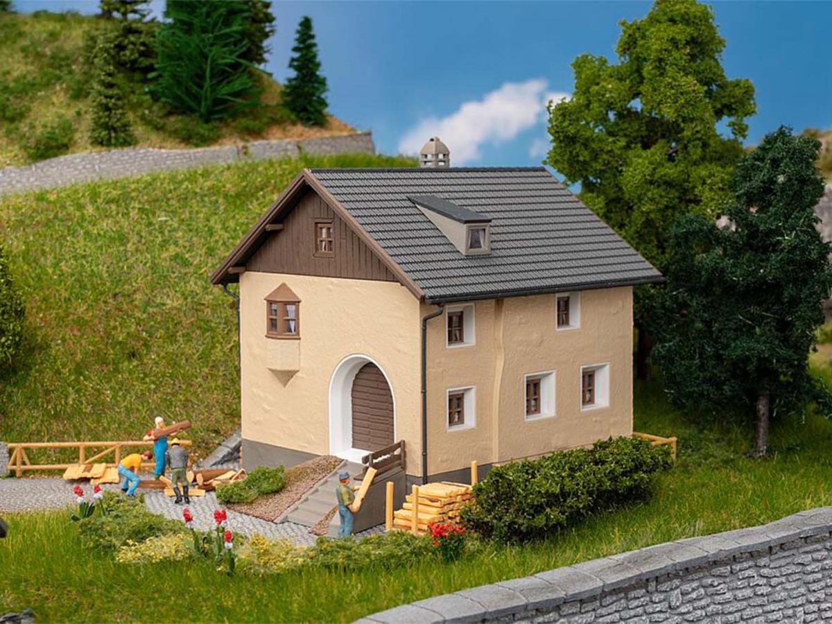 Faller Small Engadine Residential House Kit I FA130633