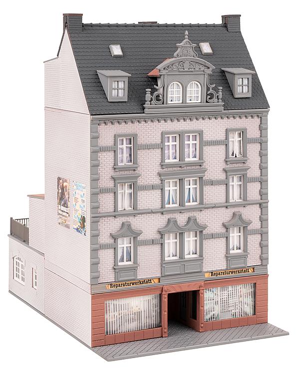 Faller Townhouse with Repair Shop Kit FA130705