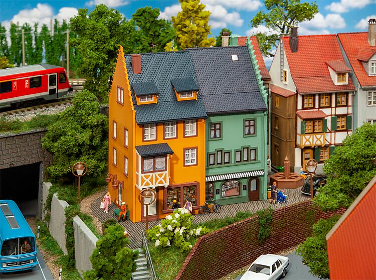 Faller End Terrace Houses (2) Kit III FA130710