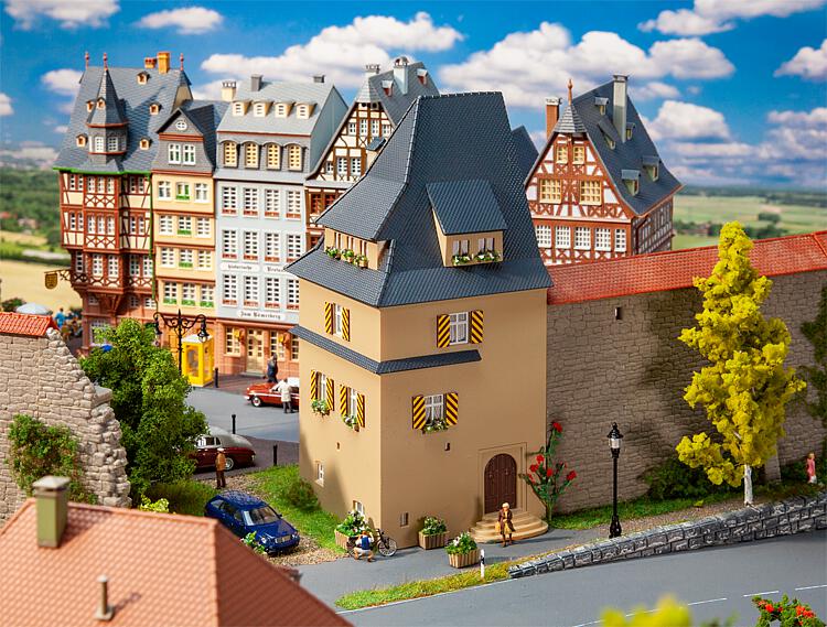 Faller Historical Townhouse Kit II FA130821