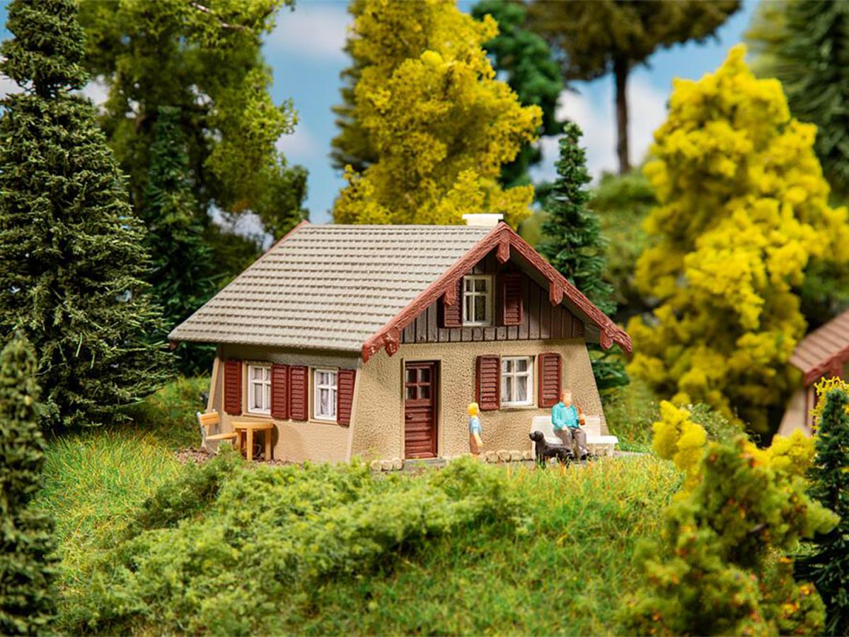 Faller Small Chalet Hobby Kit III FA131314