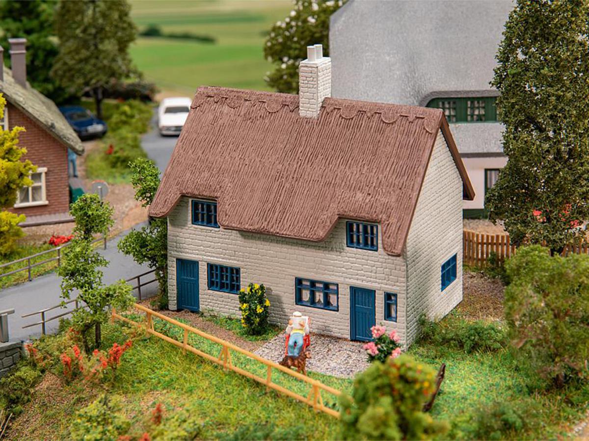 Faller House with Thatched Roof Hobby Kit I FA131322
