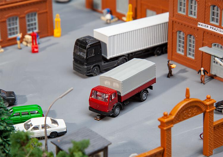 Faller Car System MB SK Lorry FA162033