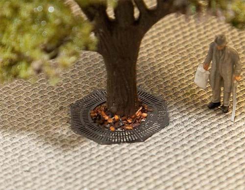Faller Town Decorative Elements Kit IV FA180611