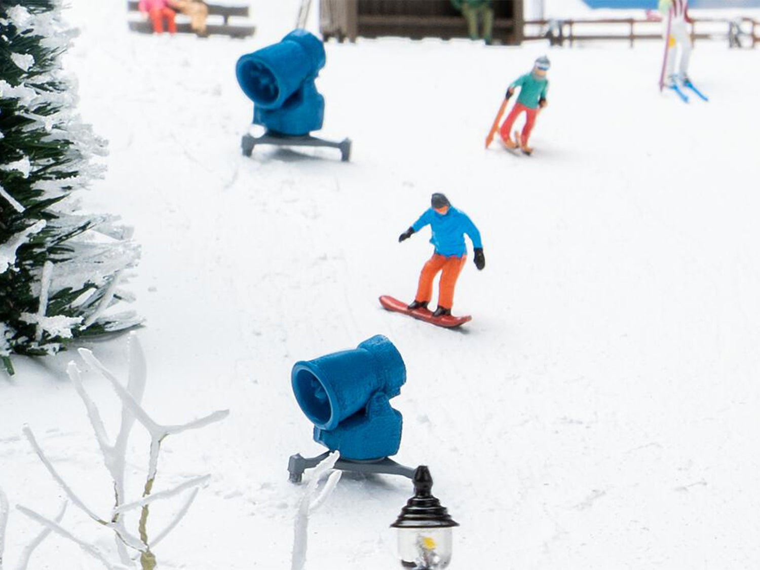 Faller Snow Cannons (2) Kit VI FA180873