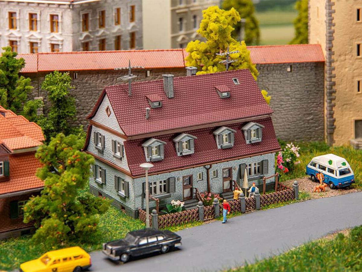 Faller Semi Detached Development House Kit III FA232162