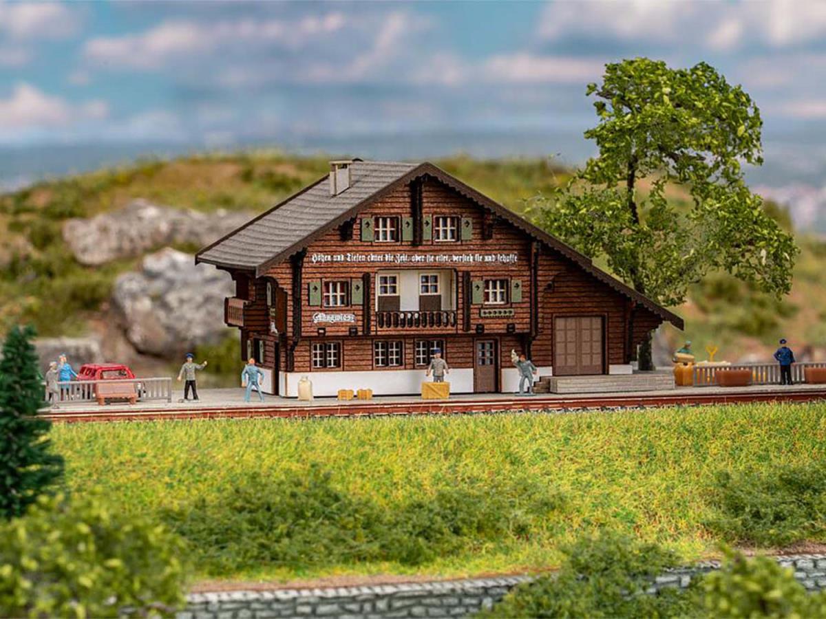 Faller Langwies Station Kit II FA282702