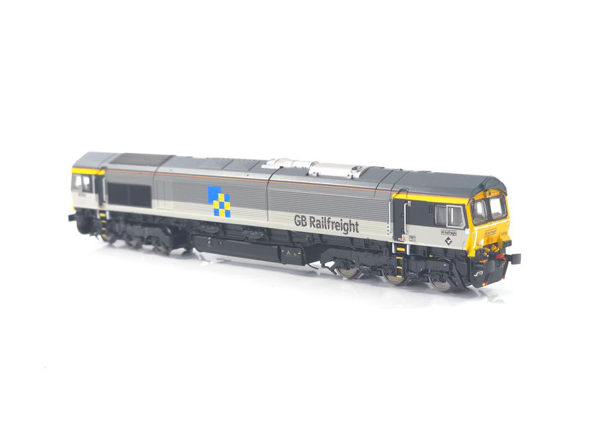 Class 66 793 Railfreight Construction (DCC-Sound)