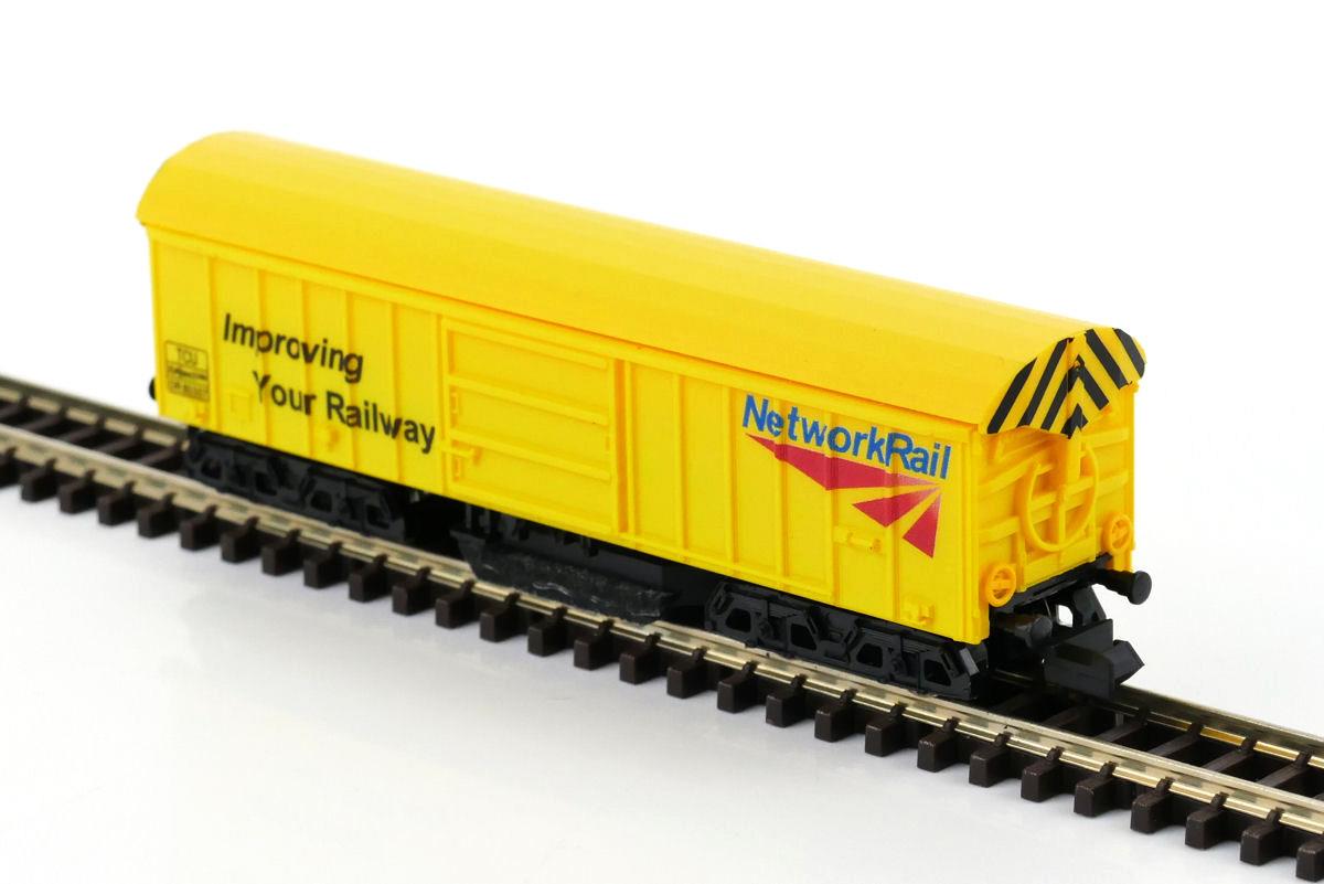 GM Collection Track Cleaning Wagon Network Rail GM2420101