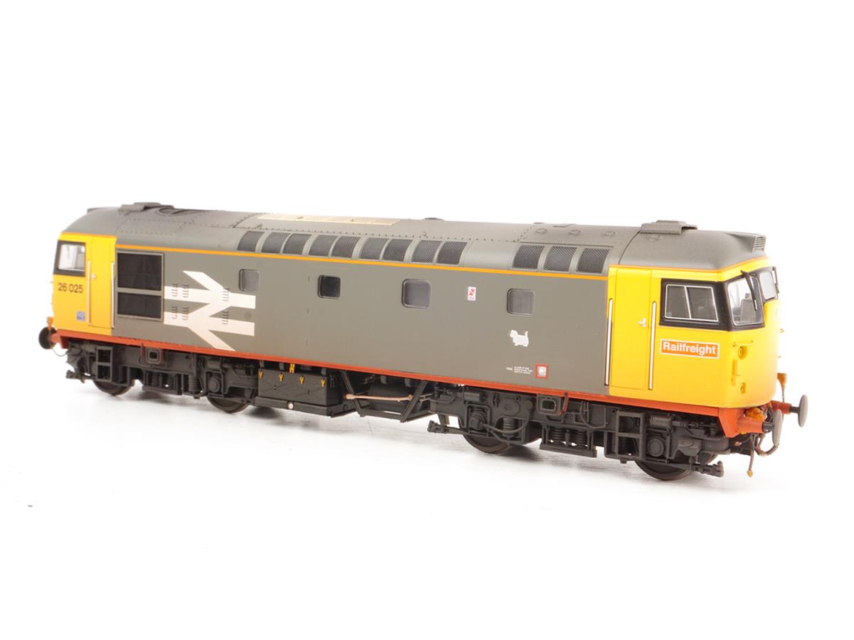 GM Collection Class 26 025 Railfreight Red Stripe Tatty w/ED Westie Logo GM4240501
