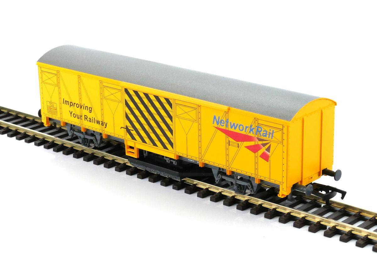 GM Collection Track Cleaning Wagon Network Rail GM4430101
