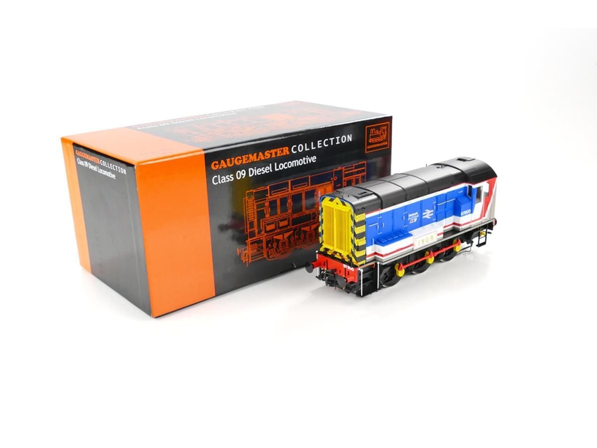 Class 97 Ivor Network SouthEast model train and packaging from Gaugesmaster Collection.