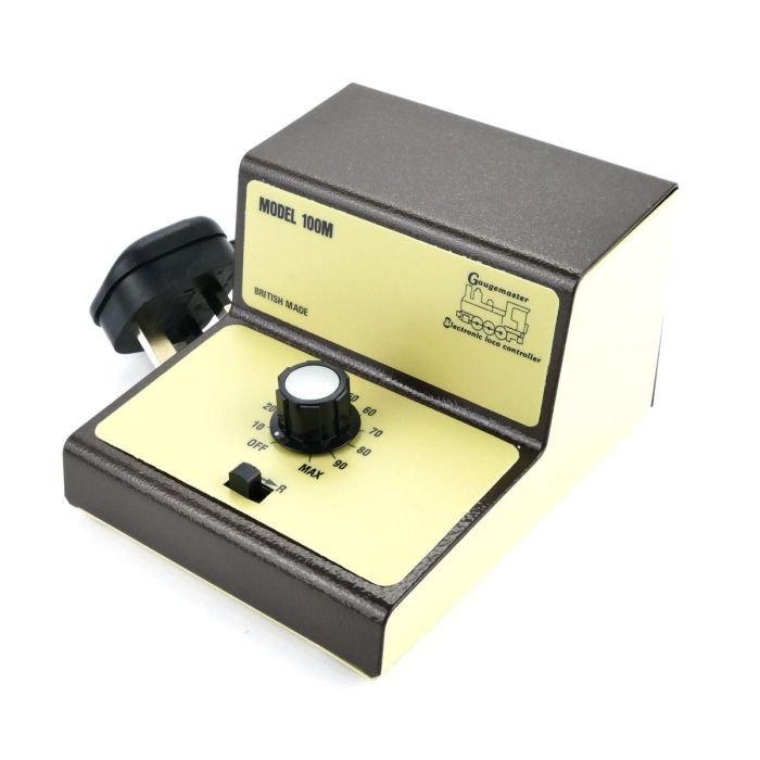 gaugemaster controller side view