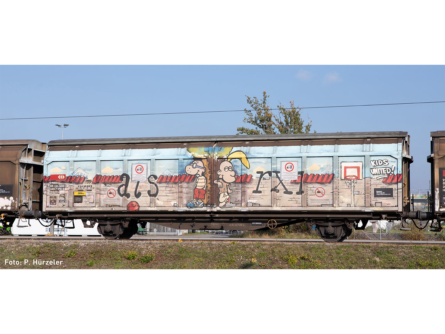 Hobbytrain SBB Hbbillns Van w/Kids Utd Graffiti VI H24663