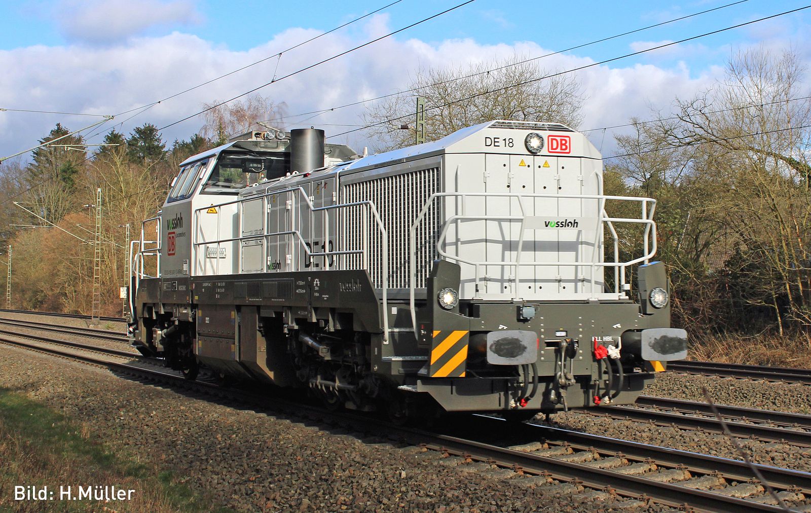 Hobbytrain DB Cargo DE18 Diesel Locomotive VI (DCC-Sound) H32102S
