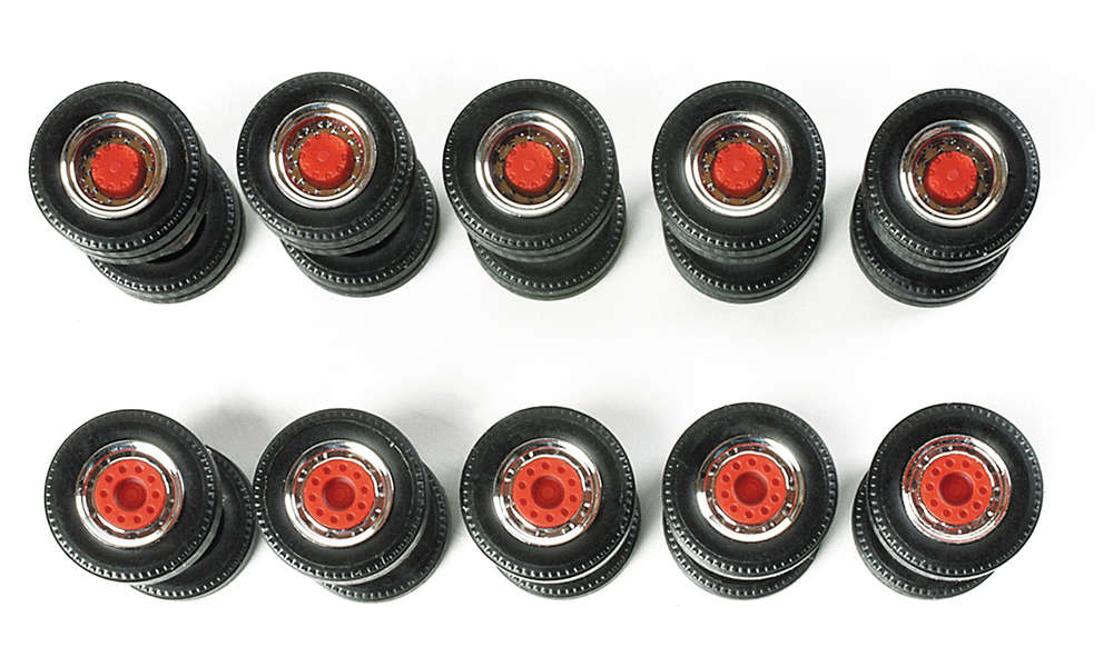 Herpa Steering & Twin Wheels for Tractor Units Chrome/Red HA052603