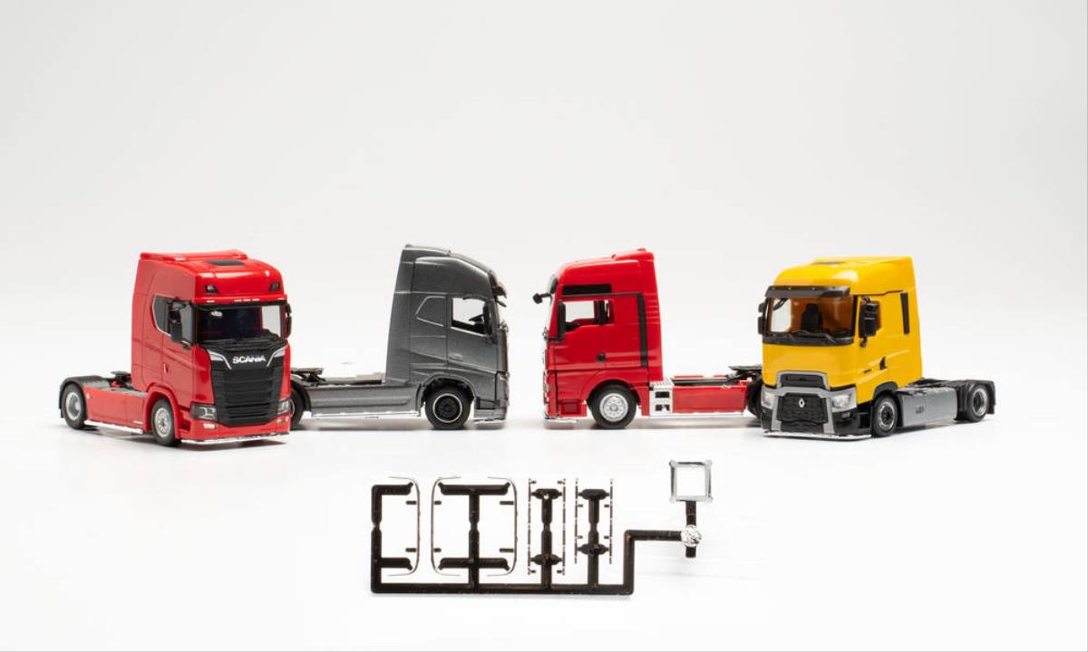 Herpa Lowbar & Sidebar for Tractor Units w/Panelling Chrome (6) HA054232