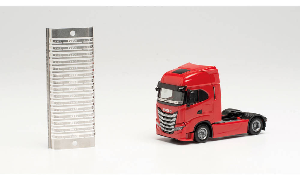 Herpa Stone Chip Windscreen Protectors (15) Iveco S-Way HA055352