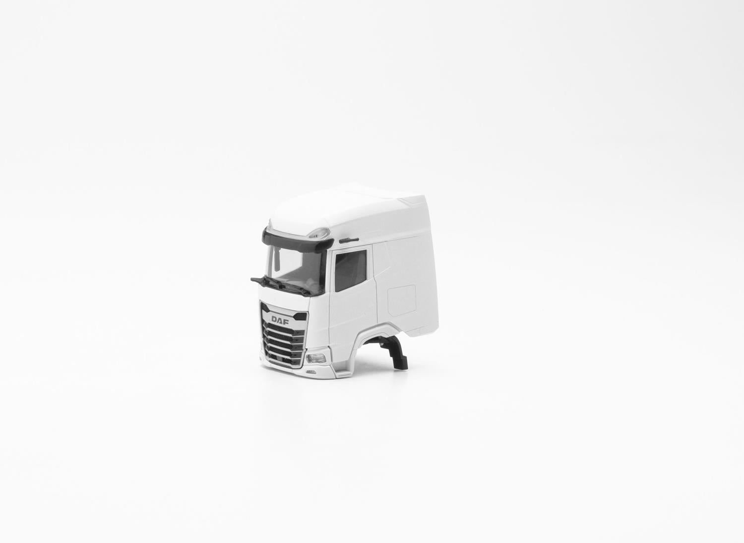 Herpa DAF XG+ Cab w/Wind Deflectors & Roof Spoilers (2) HA085632