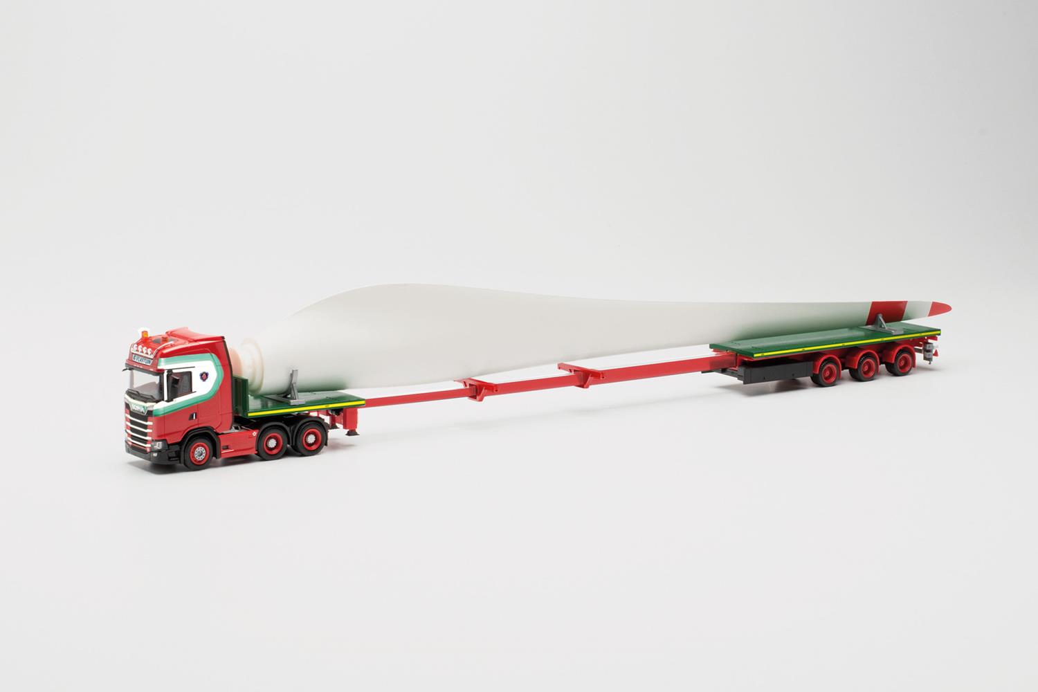 Herpa Scania CS20 HD Teletrailer w/Wind Turbine Blade Load HA315524