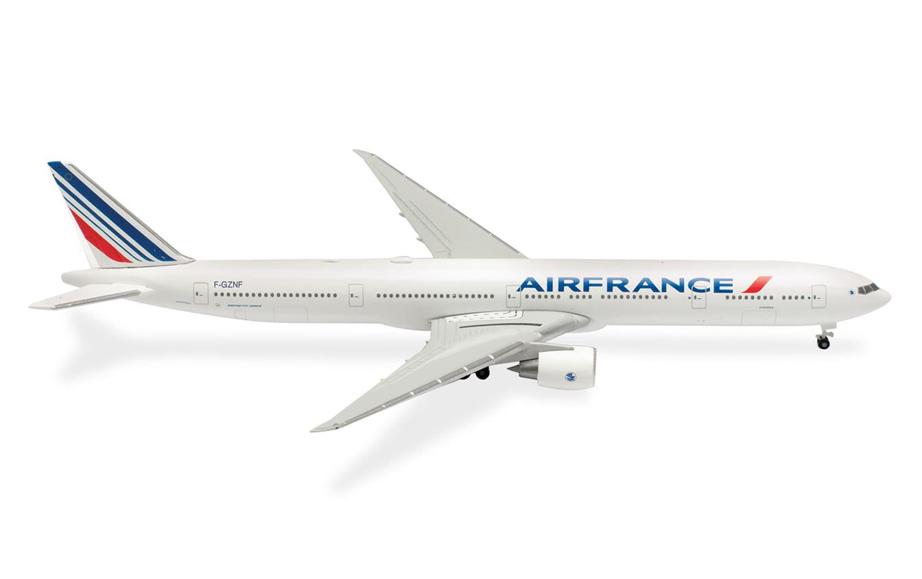 Herpa Wings Boeing 777-300ER Air France F-GZNF Dunkerque (1:500) HA535618-001