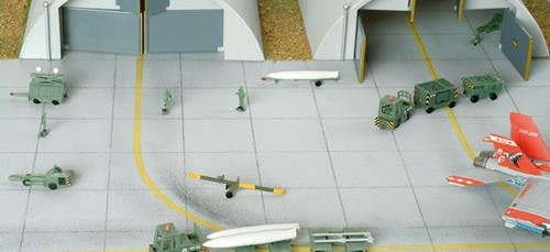 Herpa Wings Scenix - Ground Support Equipment (1:200) HA551687