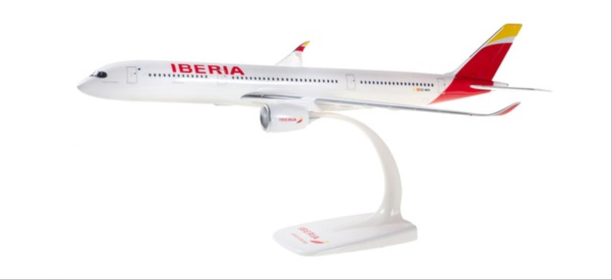 Herpa Wings Snapfit - Iberia Airbus A350-900 EC-MXV P.Domingo (1:200) HA612111